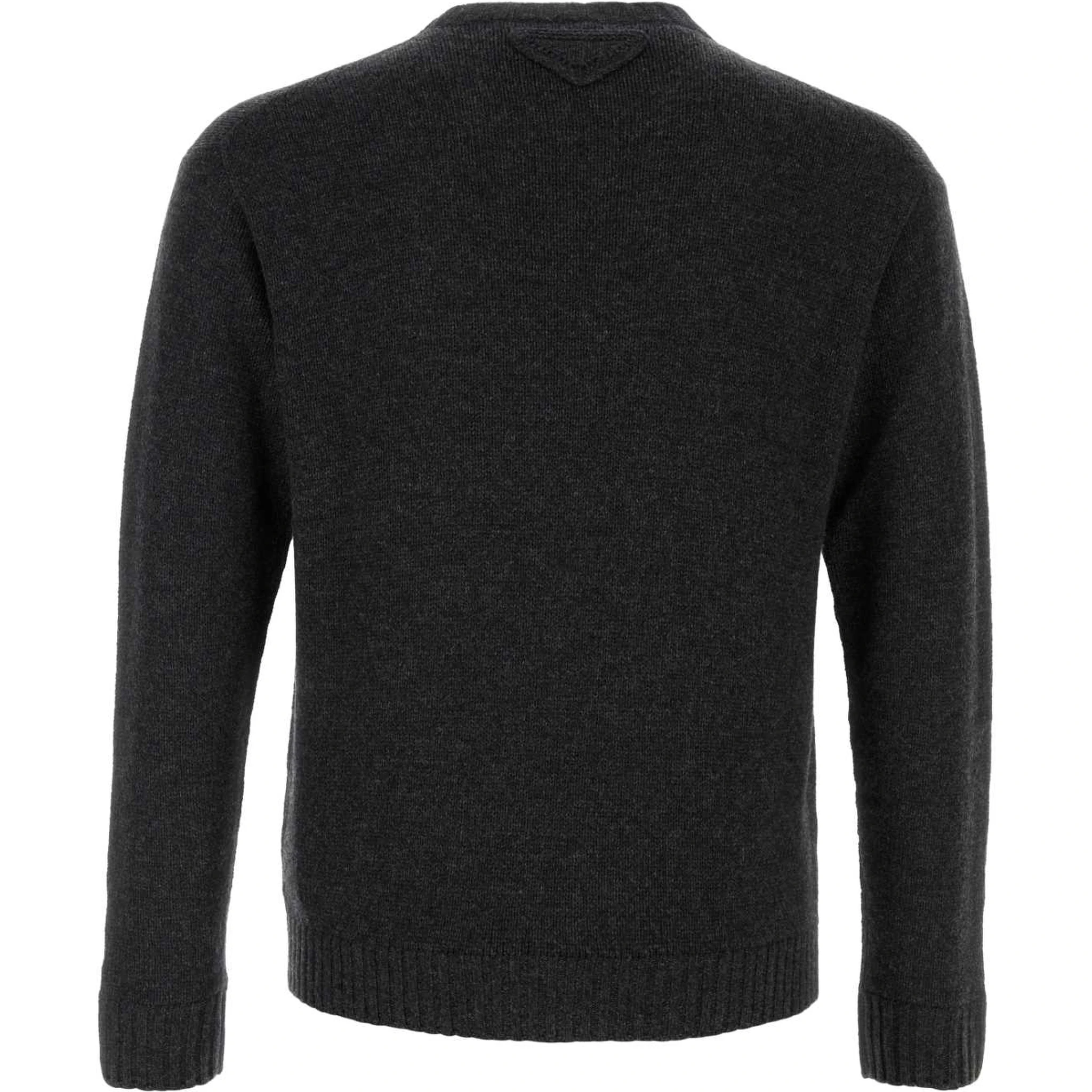 ياقة دائرية