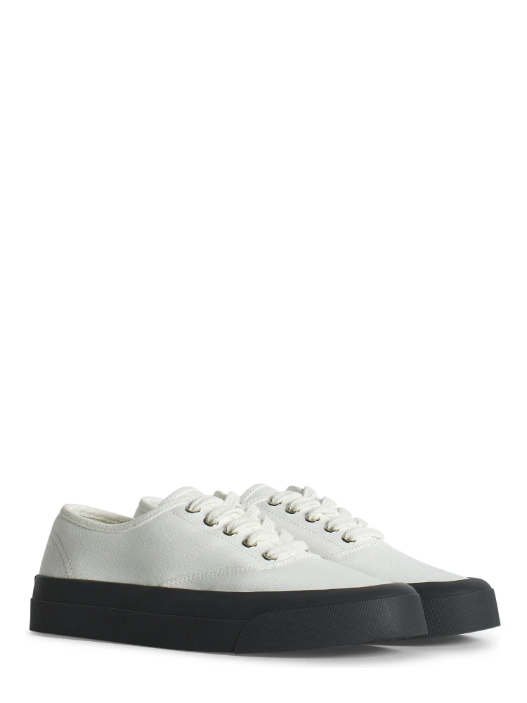 MAISON KITSUNE' Sneakers White alternative