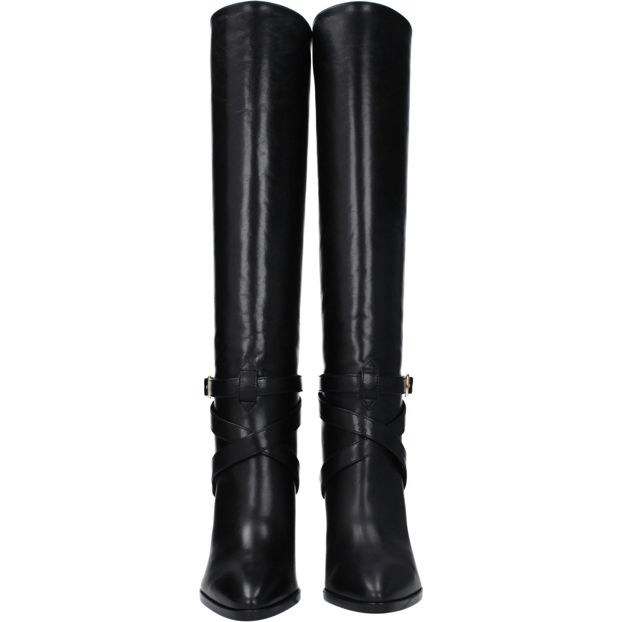 أحذية جلدية سوداء