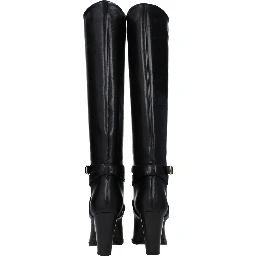 أحذية جلدية سوداء