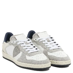 Sneakers & Slip-On