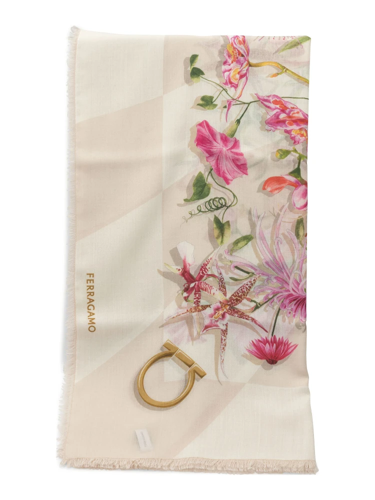 Gaia print wool scarf