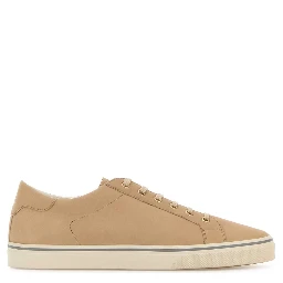 PAIR OF SNEAKERS