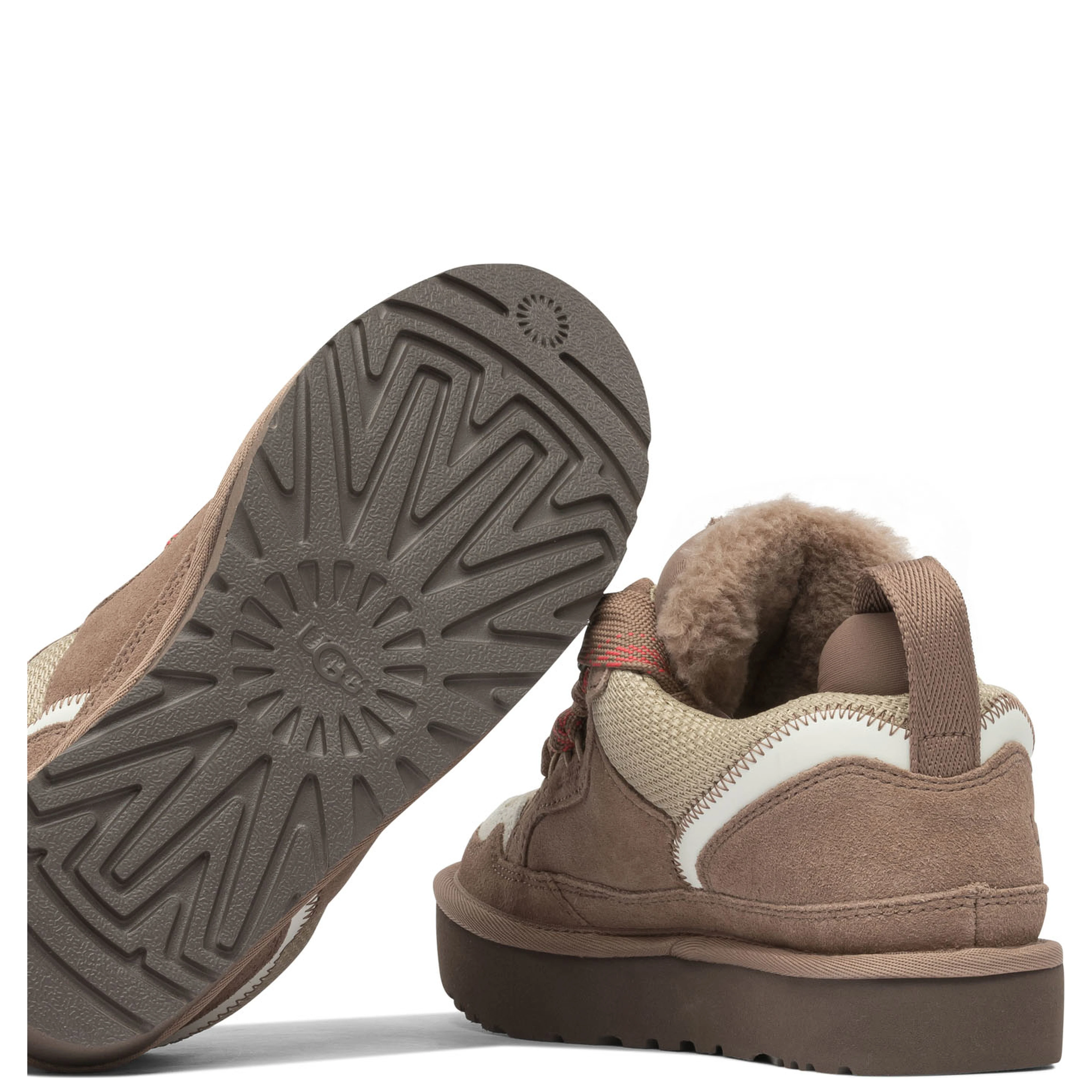 Sneakers & Slip-On