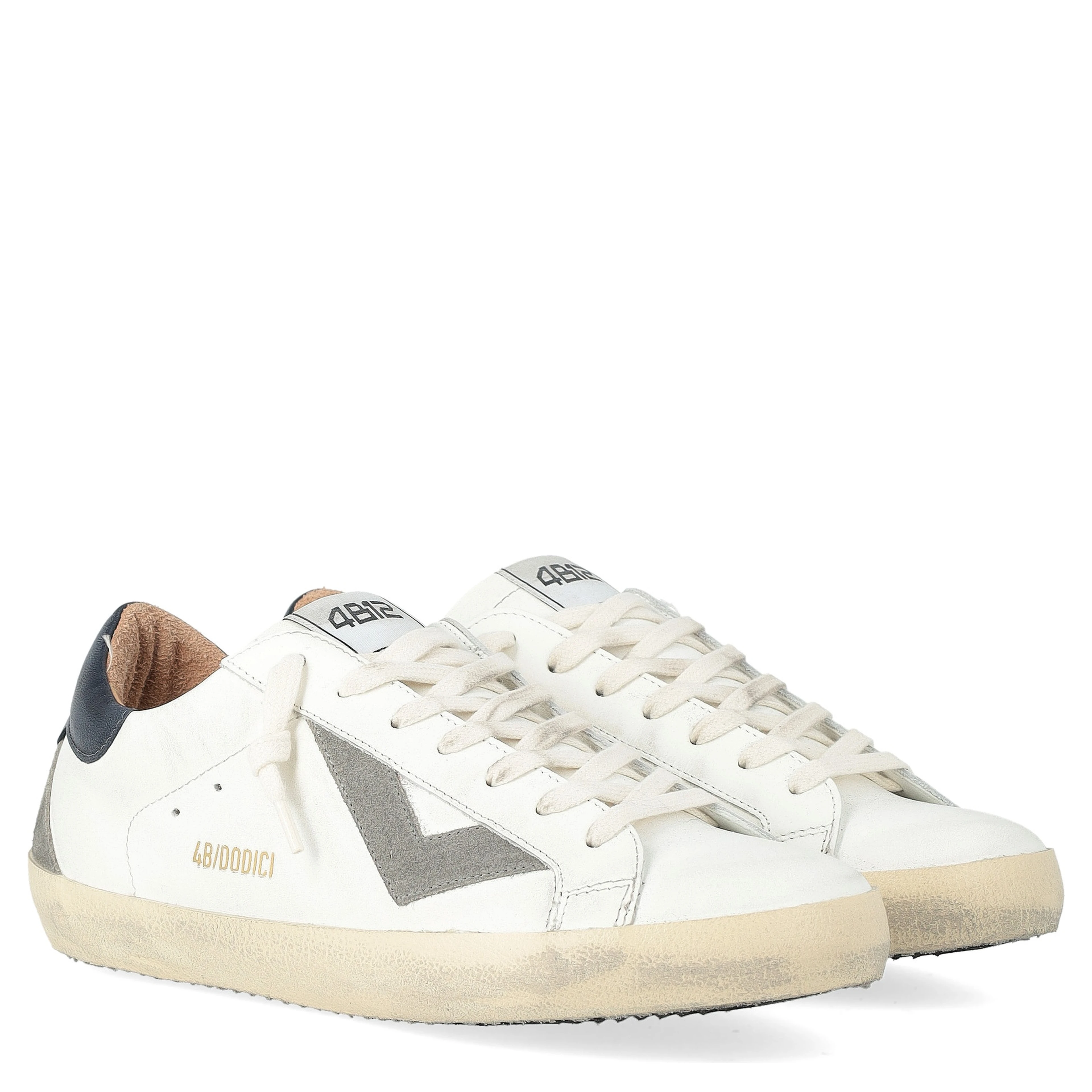 4B12 Sneakers White