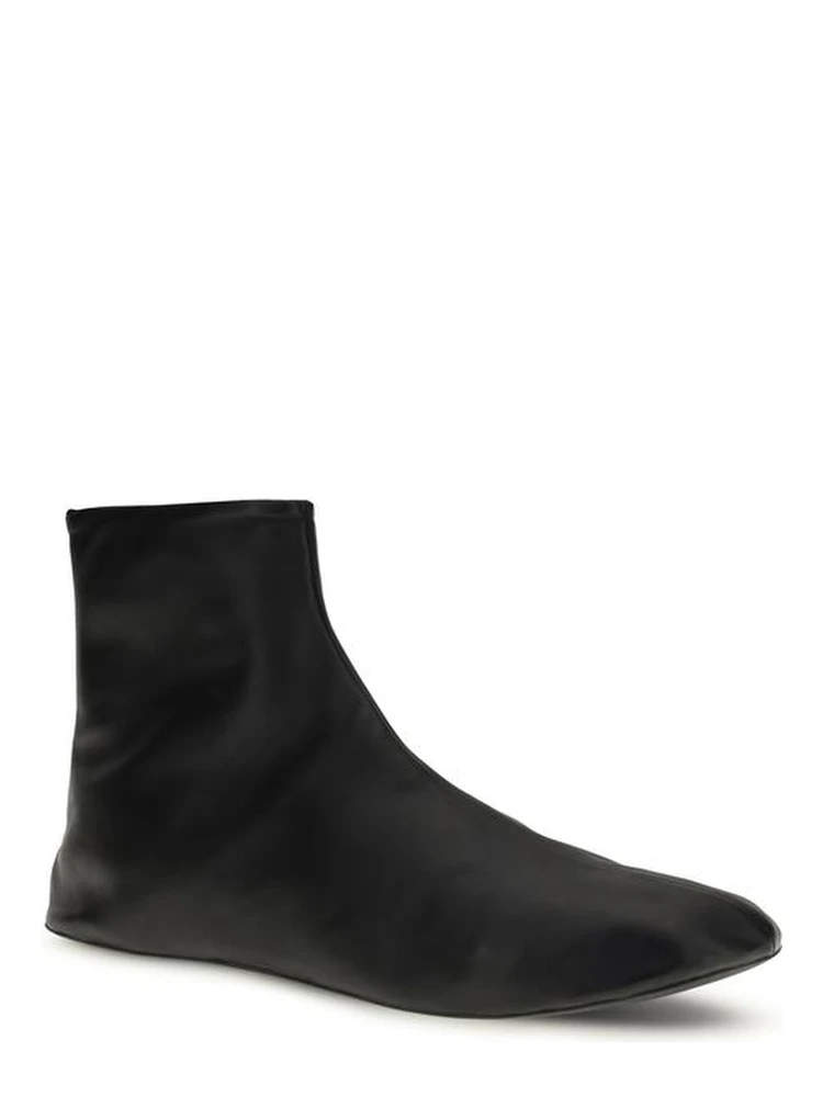 Black Lamb Ovis Aries Aries Ankle Boots alternative