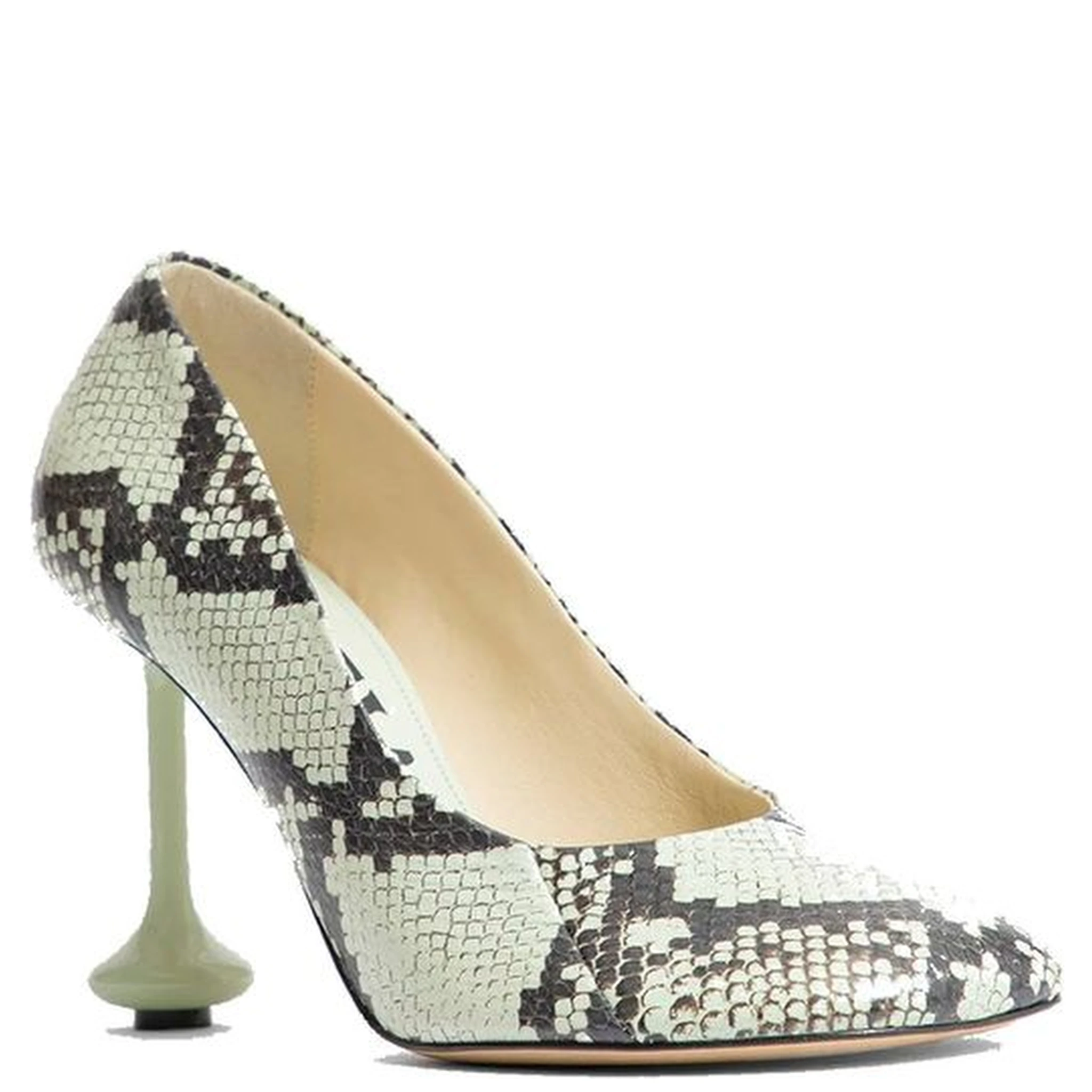 حذاء بكعب عالٍ من جلد الماعز بلونين