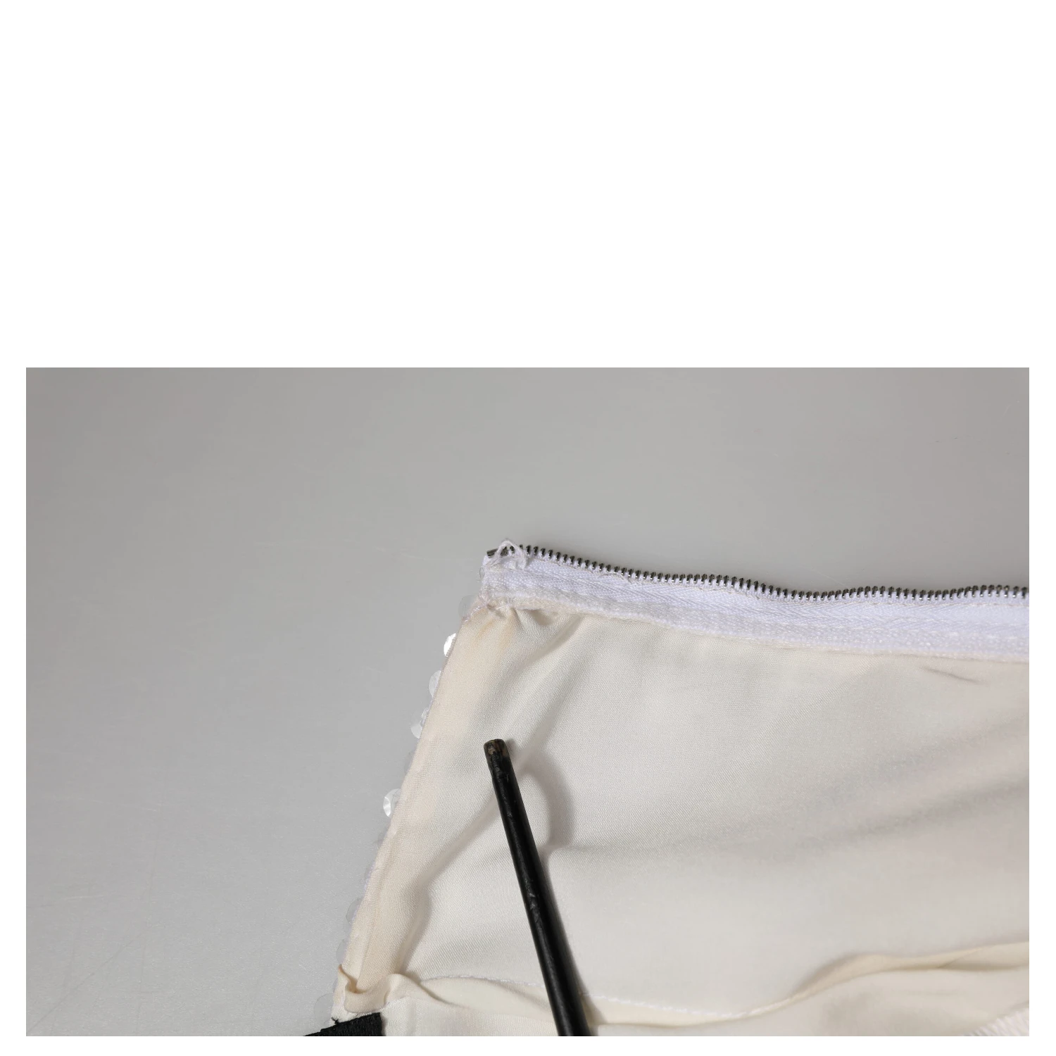 White Polyester Sleeveless Sheath Dress