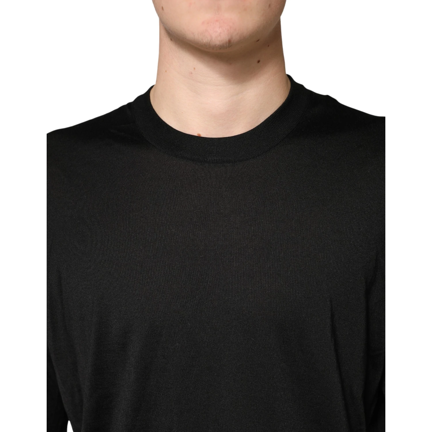 Black Silk Men Crew Neck Pullover Sweater