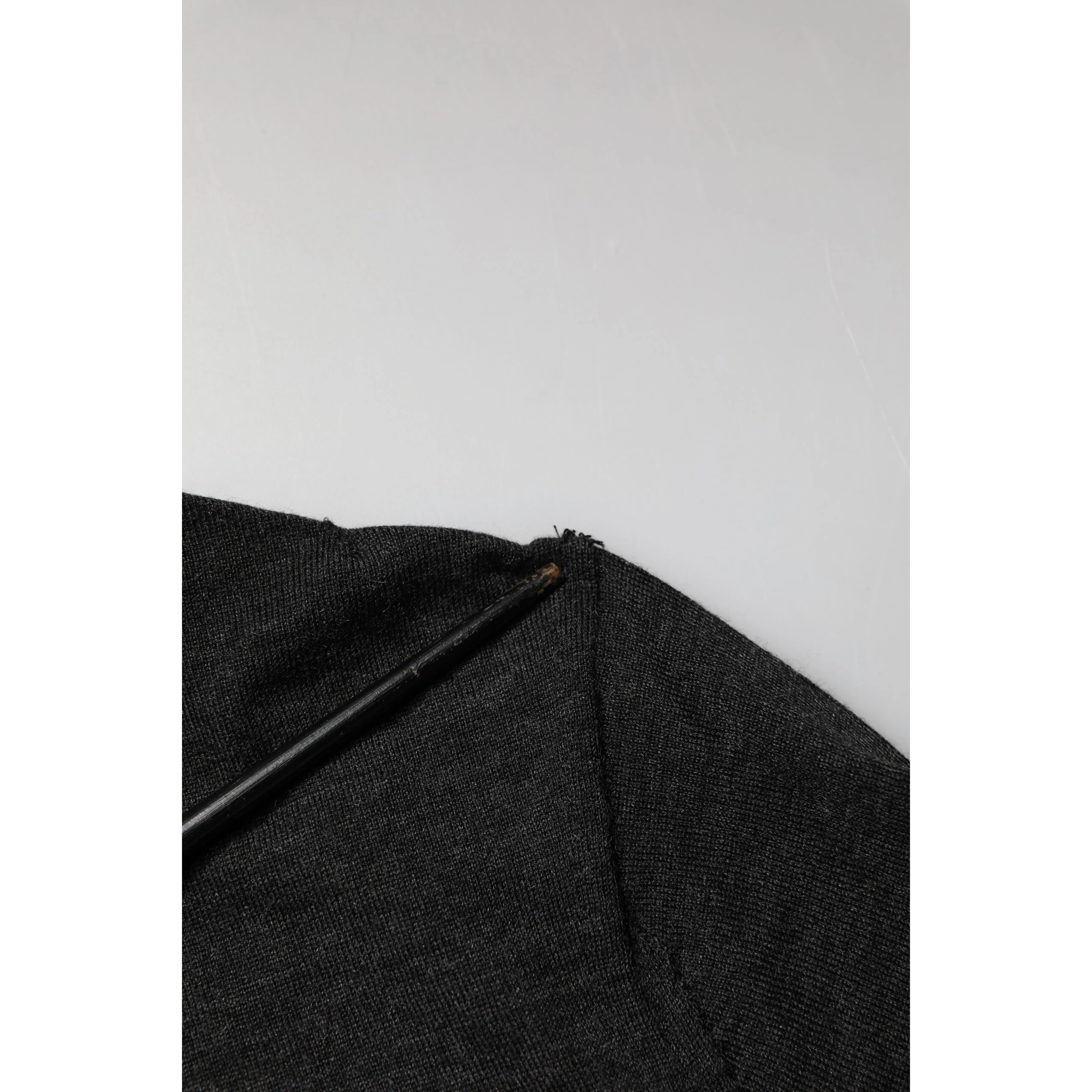 Black Cashmere Buttoned Men Cardigan Sweater