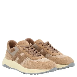 "HYPERLIGHT" SNEAKER