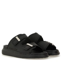 صندل هجين بإبزيم مزدوج