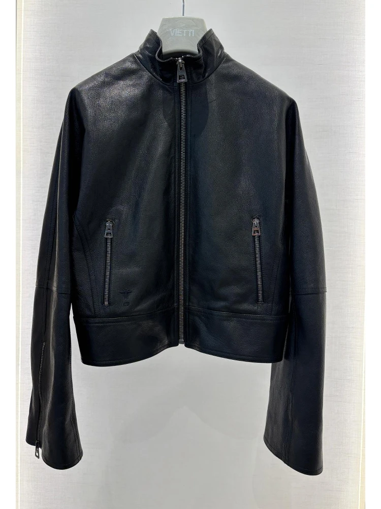 Zippered leather jacket