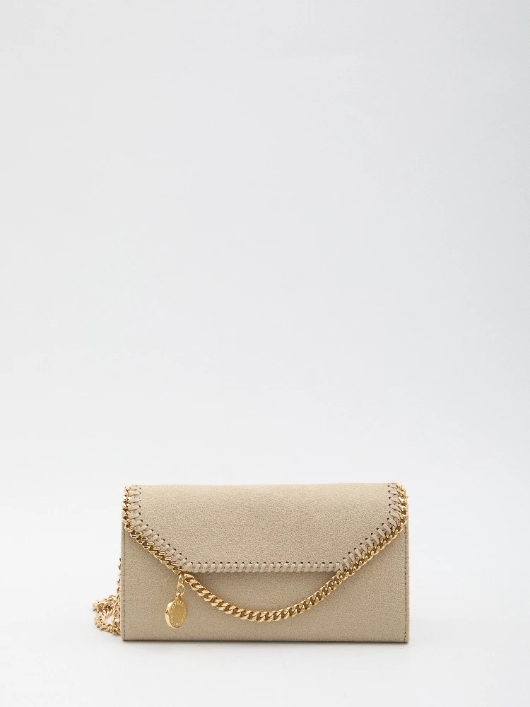 Falabella continental wallet on chain