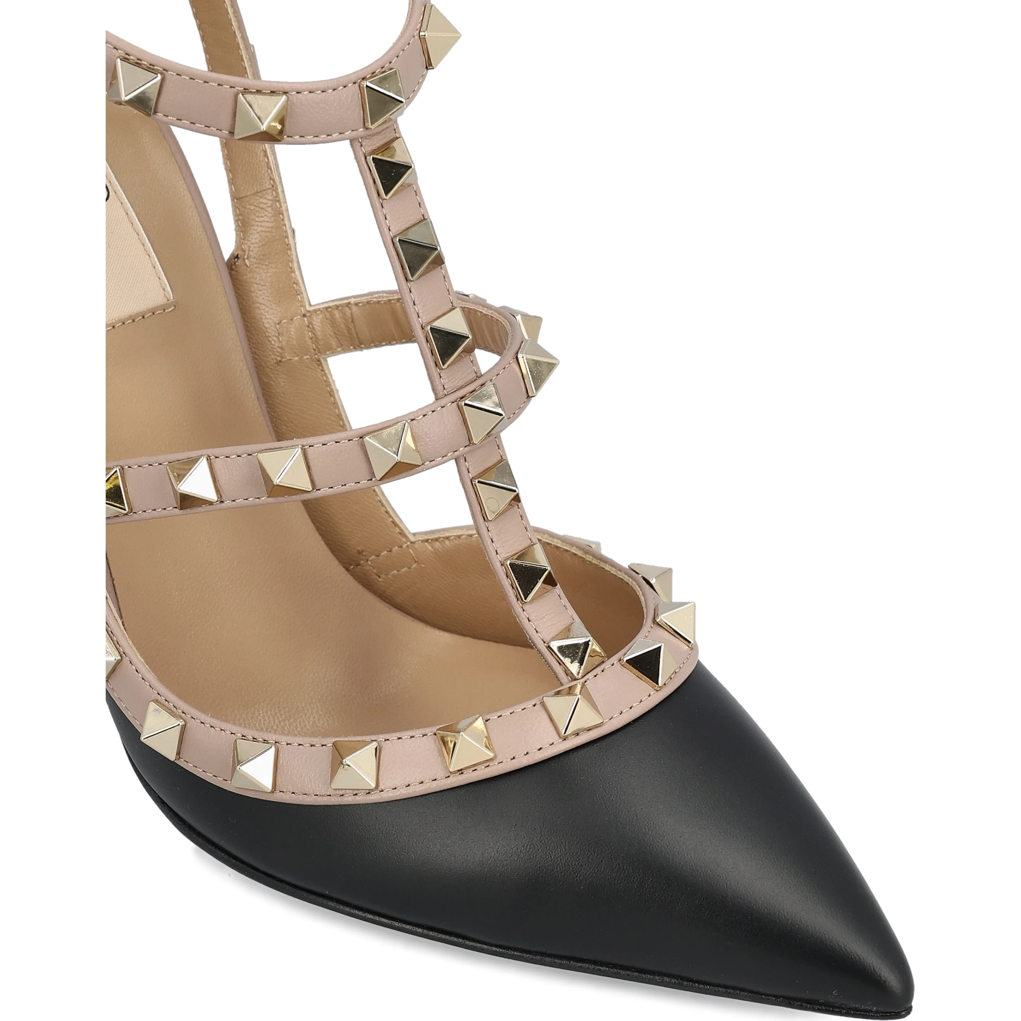 Valentino Garavani With Heel Black