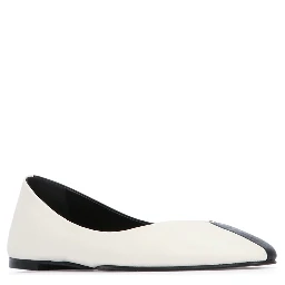 LES BALLERINES OVALO