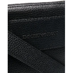 حقائب إمبوريو أرماني.. أسود