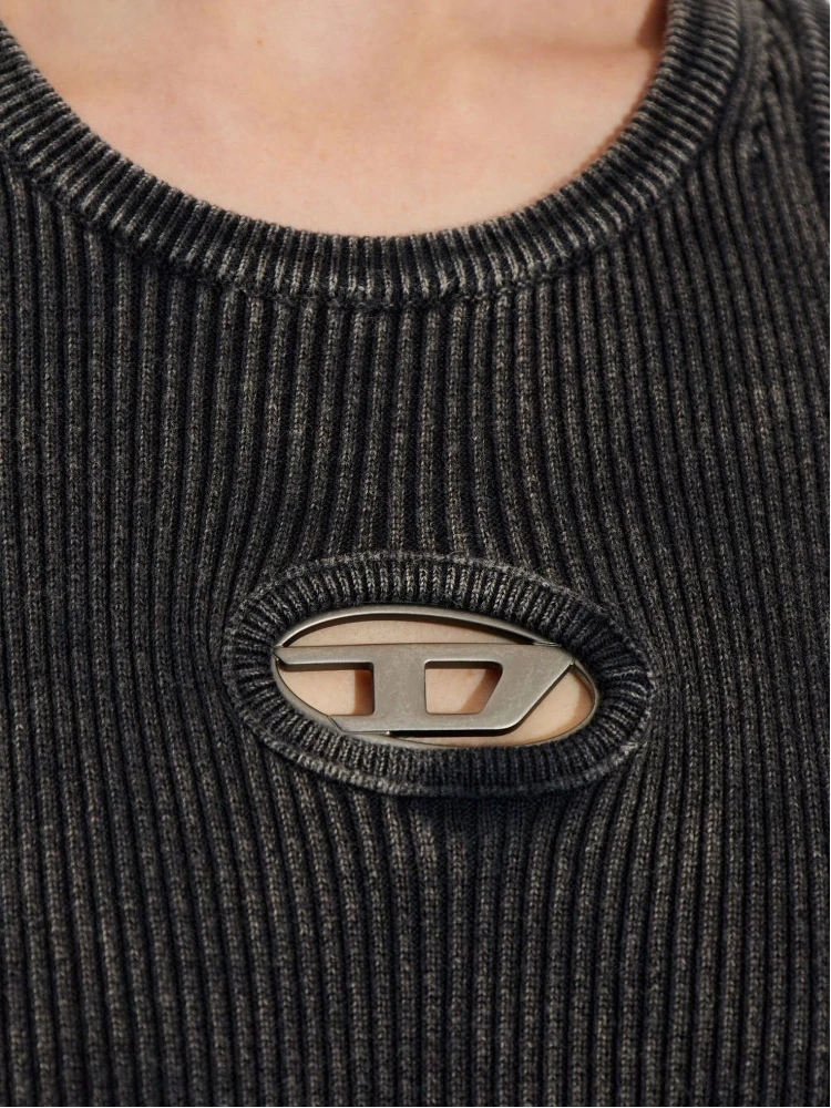 فساتين ديزل سوداء alternative