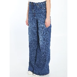 Wide-leg denim jeans
