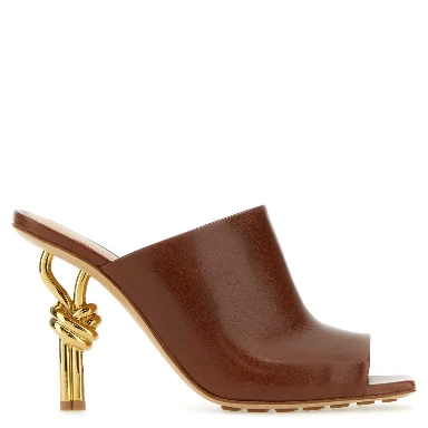 SCARPE CON TACCO