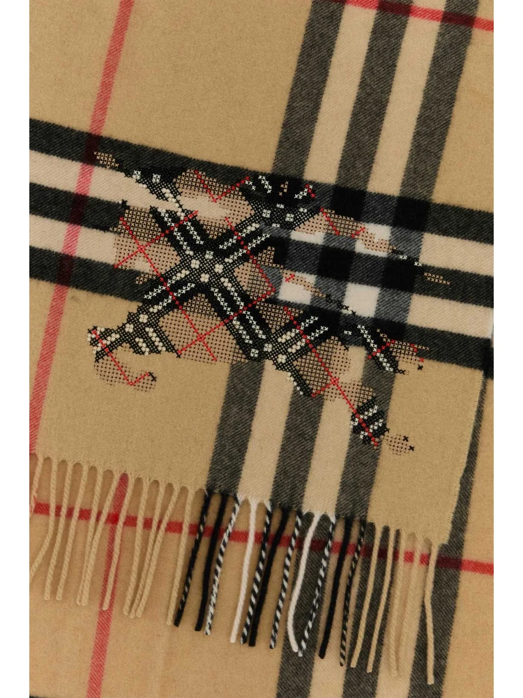 MU G CHCK EKD X STITCH alternative