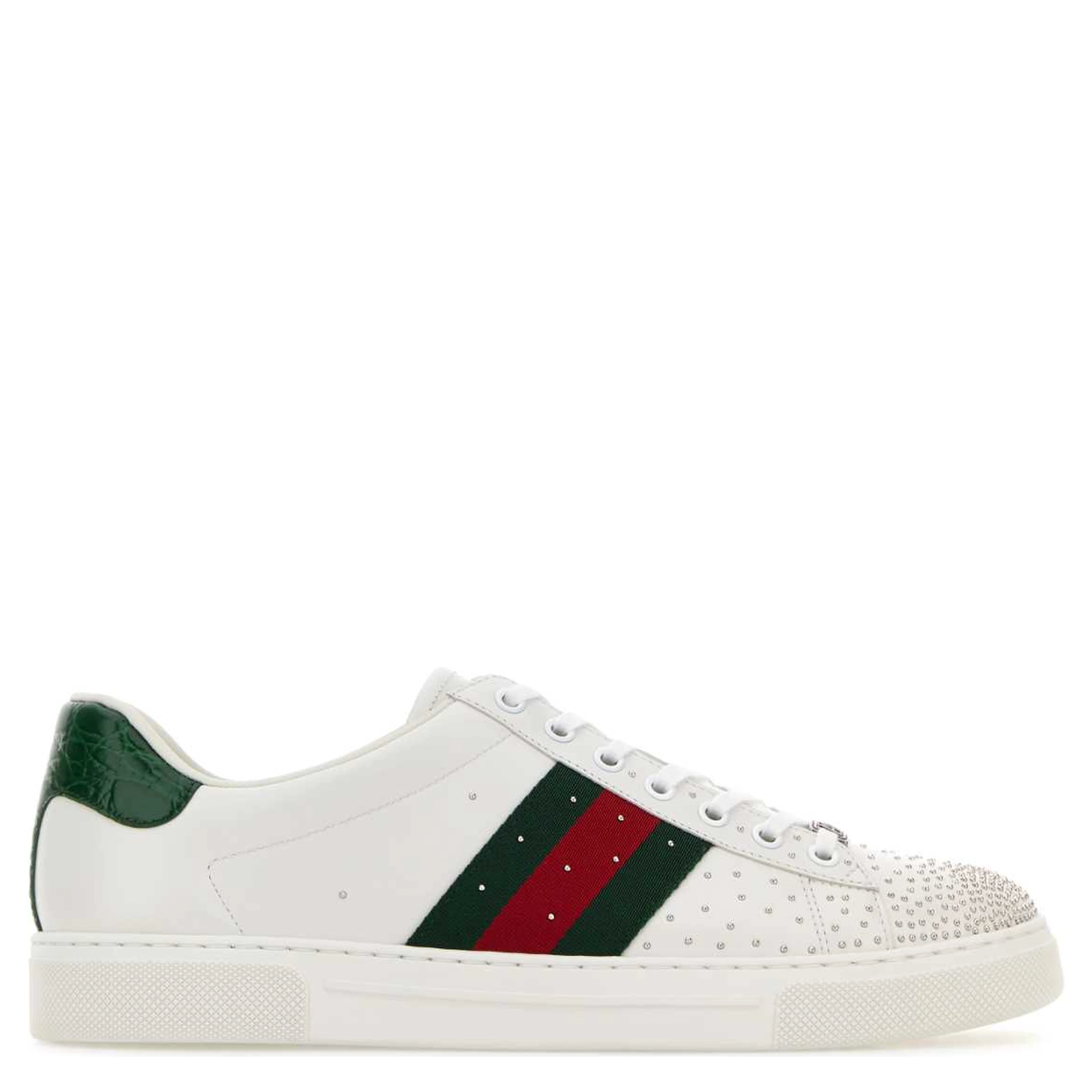 LEATHER UPPER AND RUBBER SOLE SNEAKER