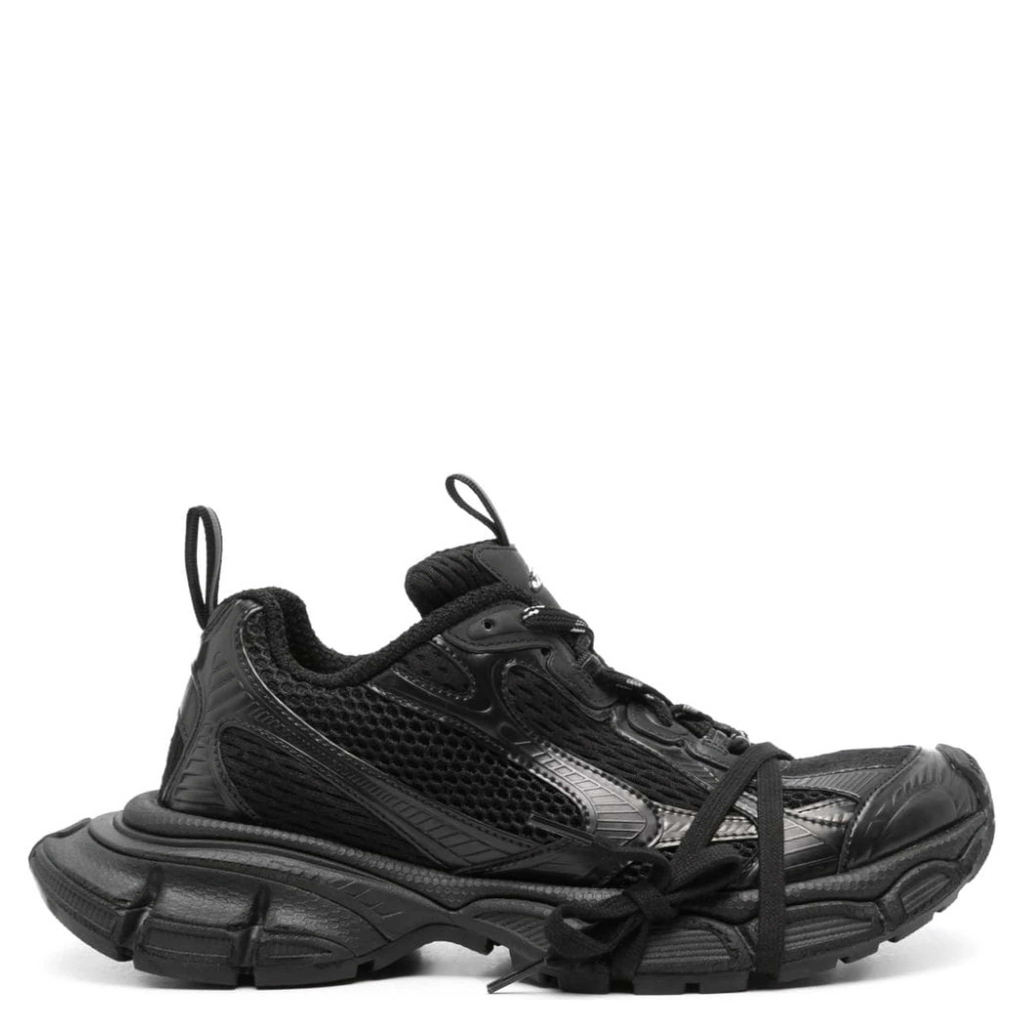 "3XL" sneakers