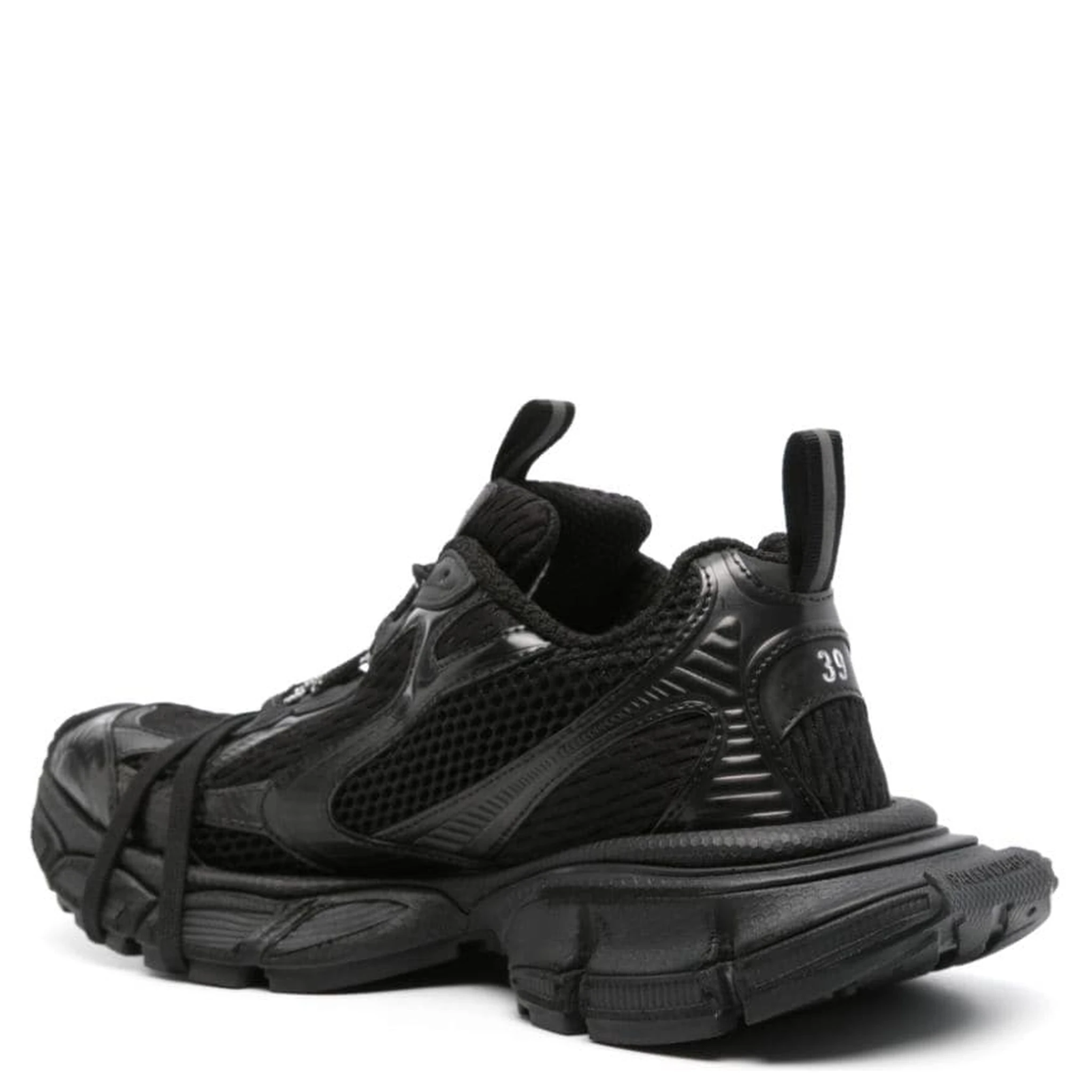 "3XL" sneakers