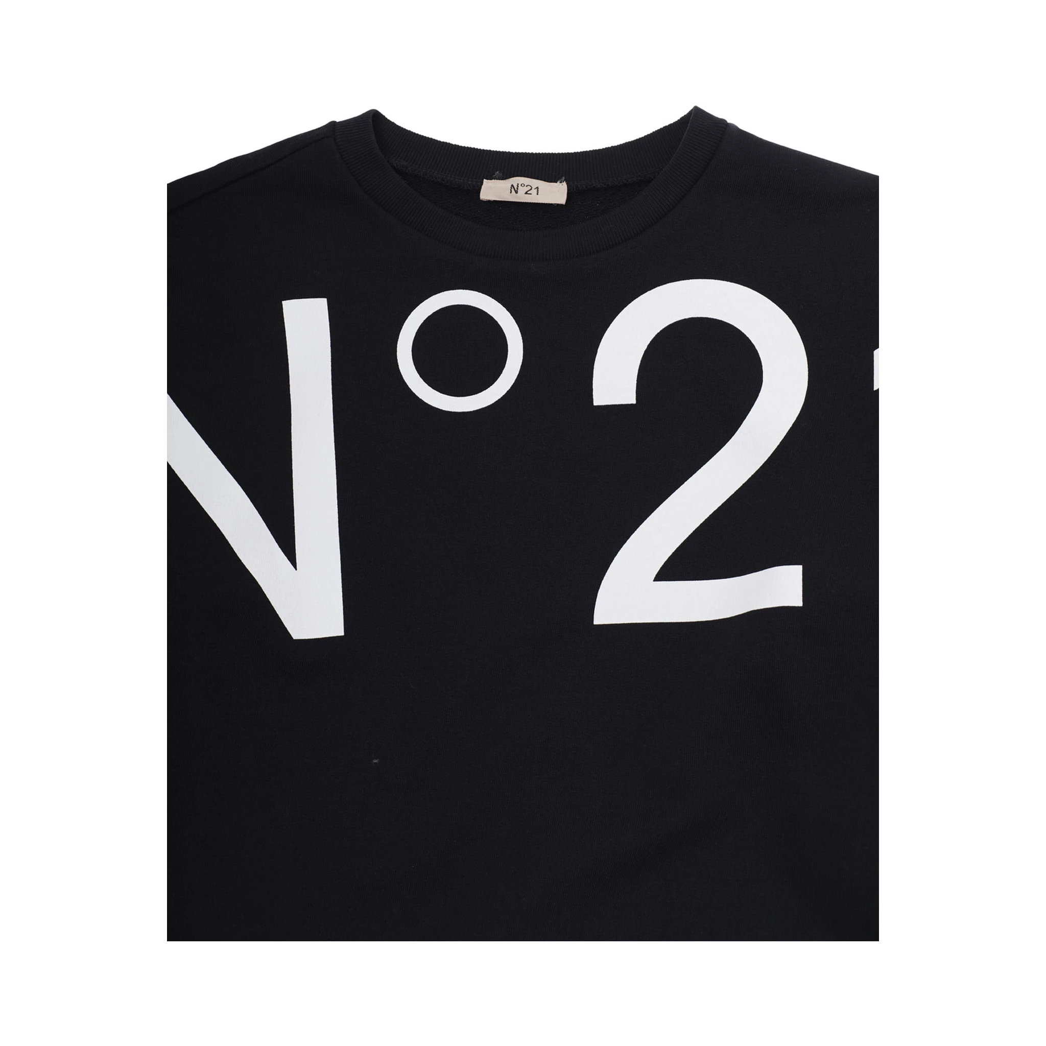 N2109VN0154N21S261F0N900