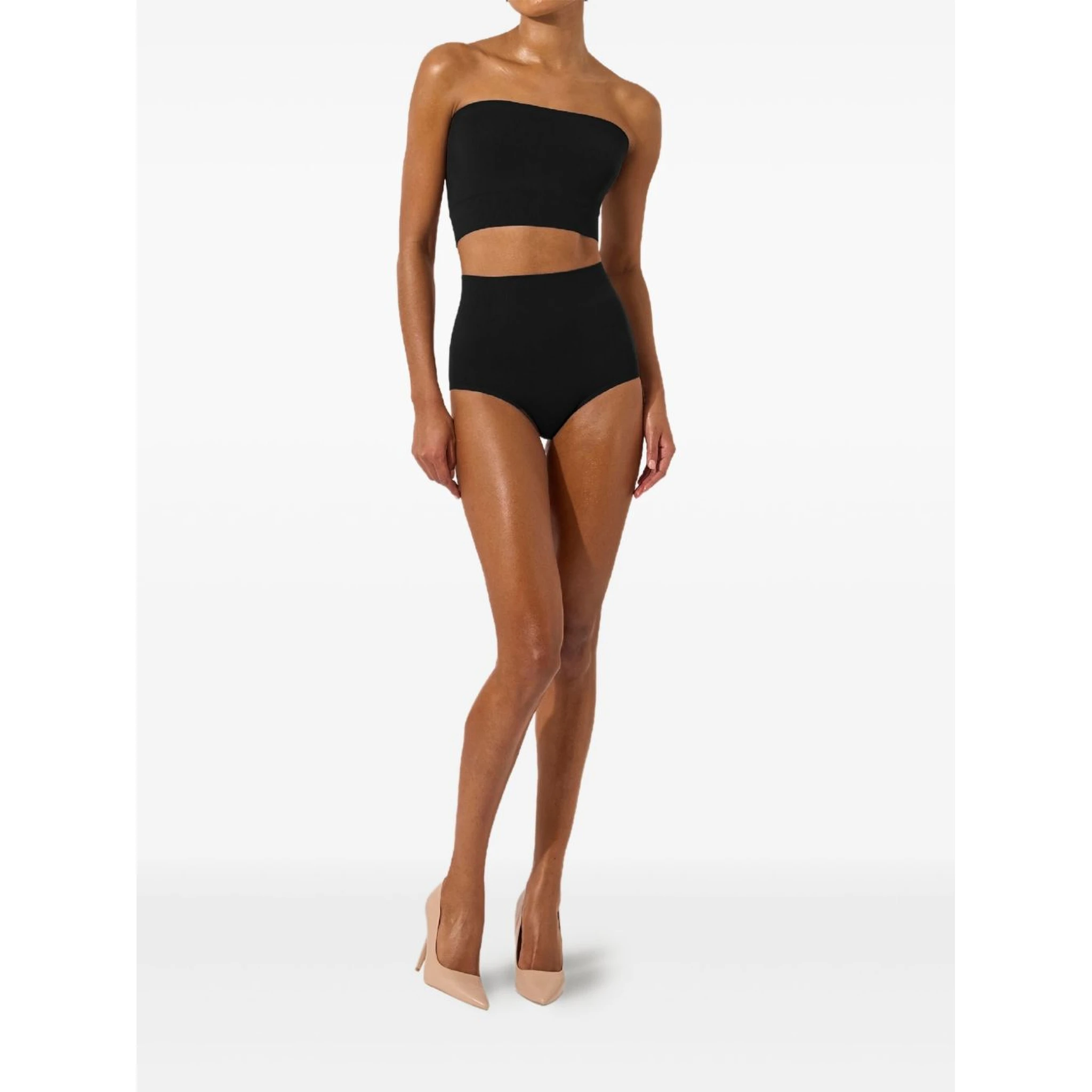 وولفورد توب أسود