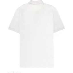 POLO CON PATCH LOGO