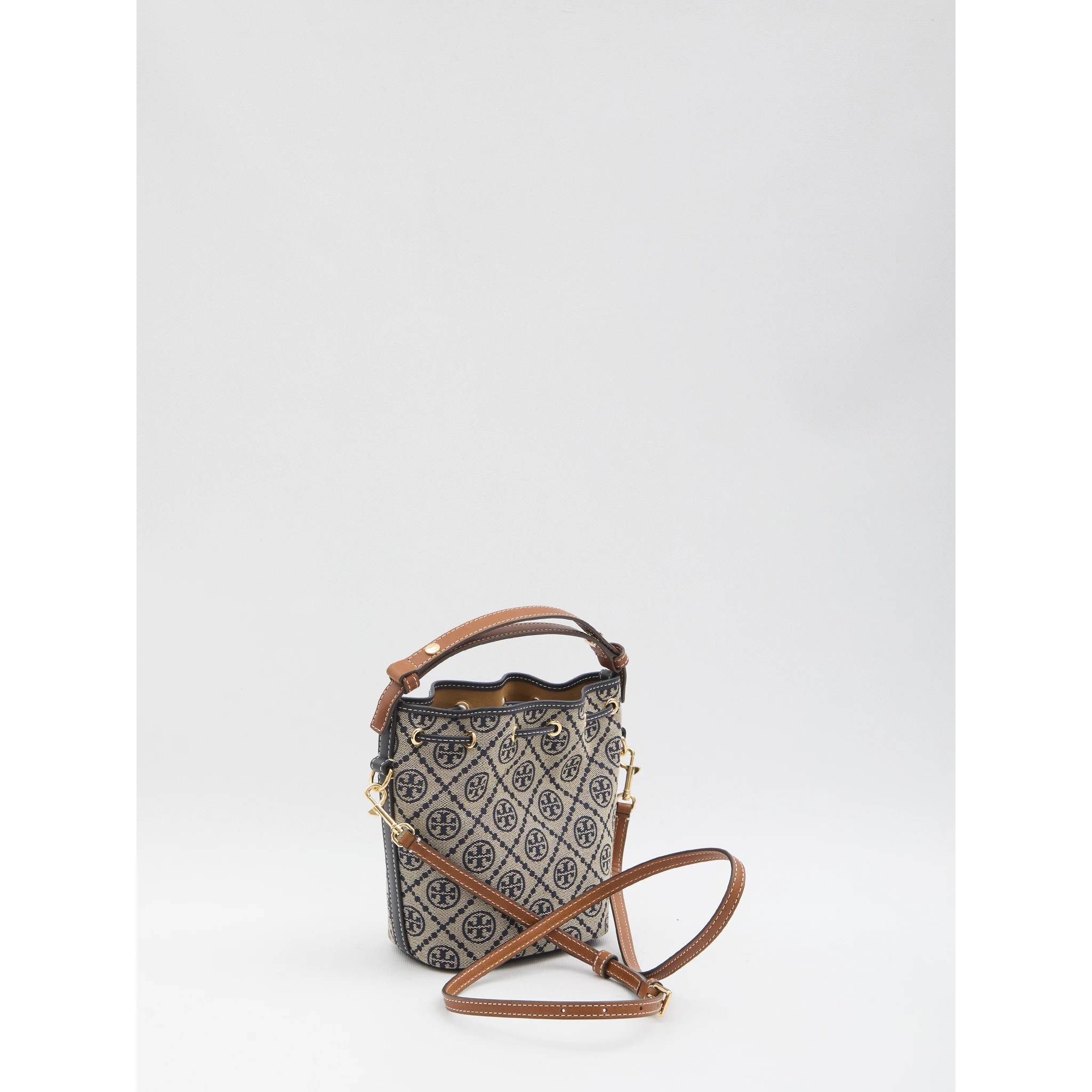 T Monogram bucket bag mini
