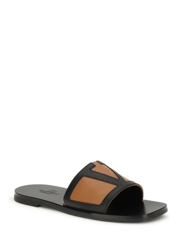 Black Calf Leather Bos Taurus Flat Sandals alternative