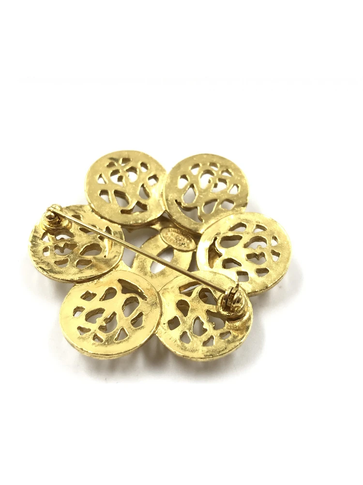 Chanel Costume Jewlery Vintage Brooch Coco Medallian alternative