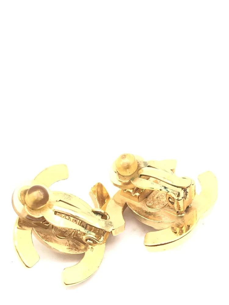 Gold PLated CC Turnlock Clip-On Earrings alternative