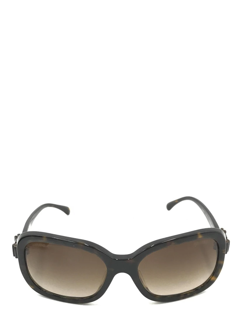 Chanel Interlocking CC Logo Oversize Sunglasses