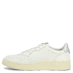 "Medalist Low Crystal" sneakers