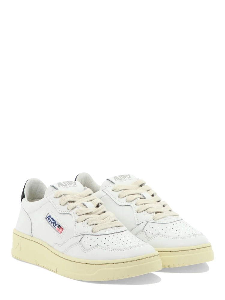 "Medalist Low Crystal" sneakers alternative
