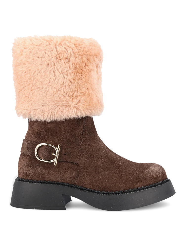 أحذية سالفاتور فيراغامو