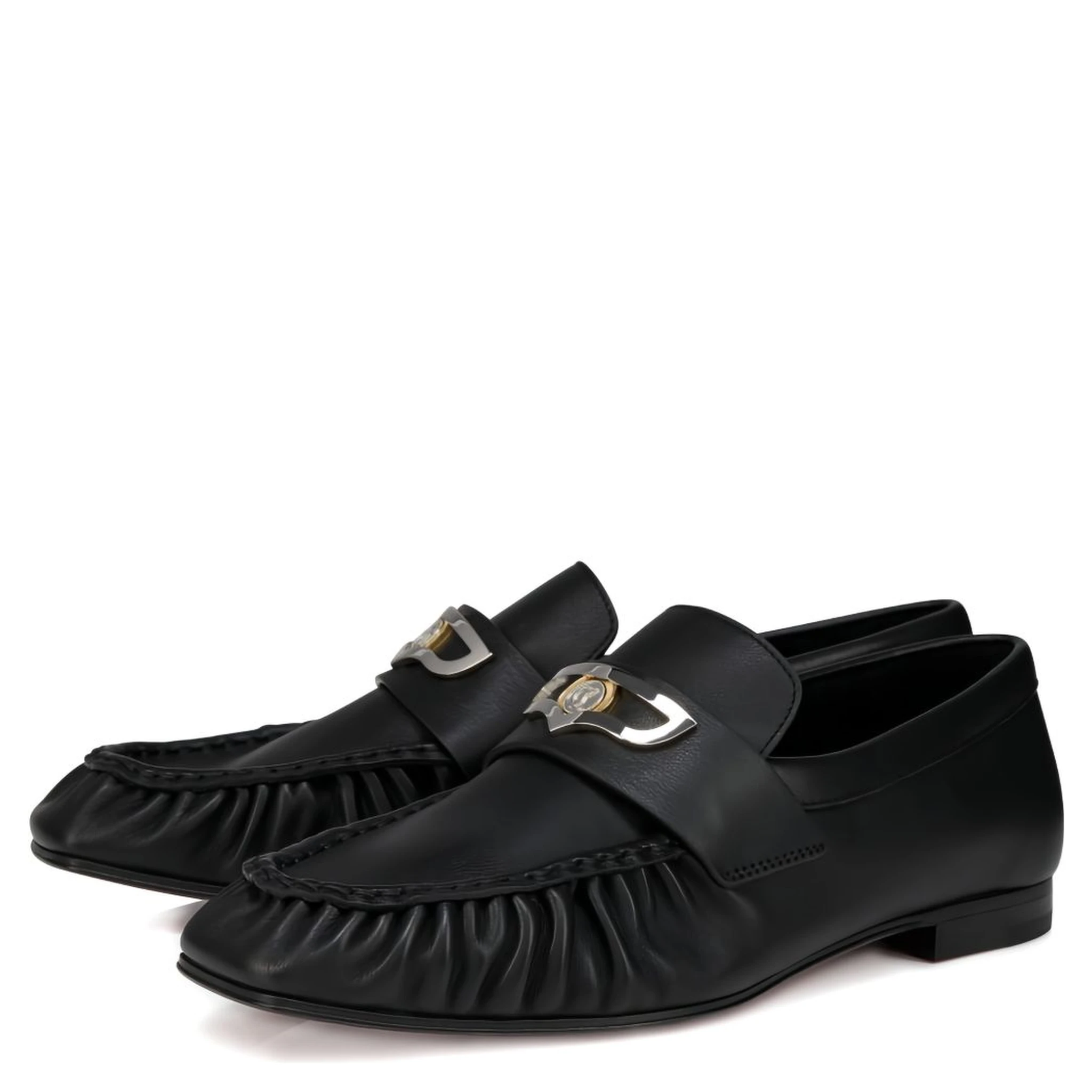 حذاء مسطح أسود من كريستيان لوبوتان