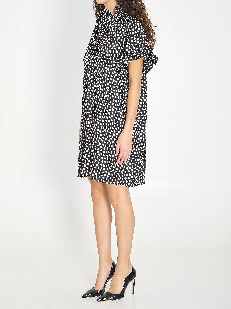 Short-sleeve mini dress alternative