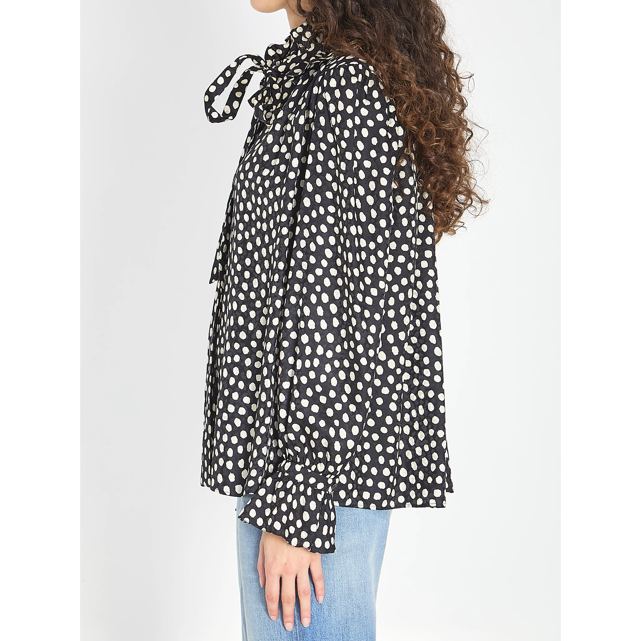 Polka dot blouse with ruffles