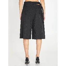 Bermuda shorts with double belt