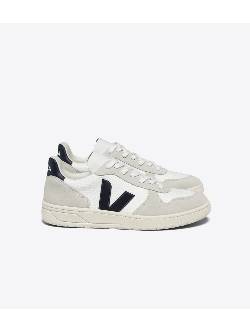 Veja Sneakers