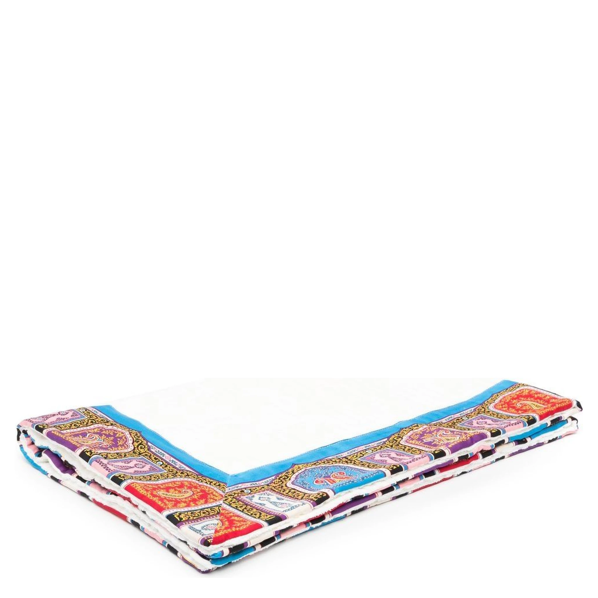 إيترو هوم وير أبيض