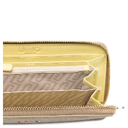 محفظة ليو جو بيج