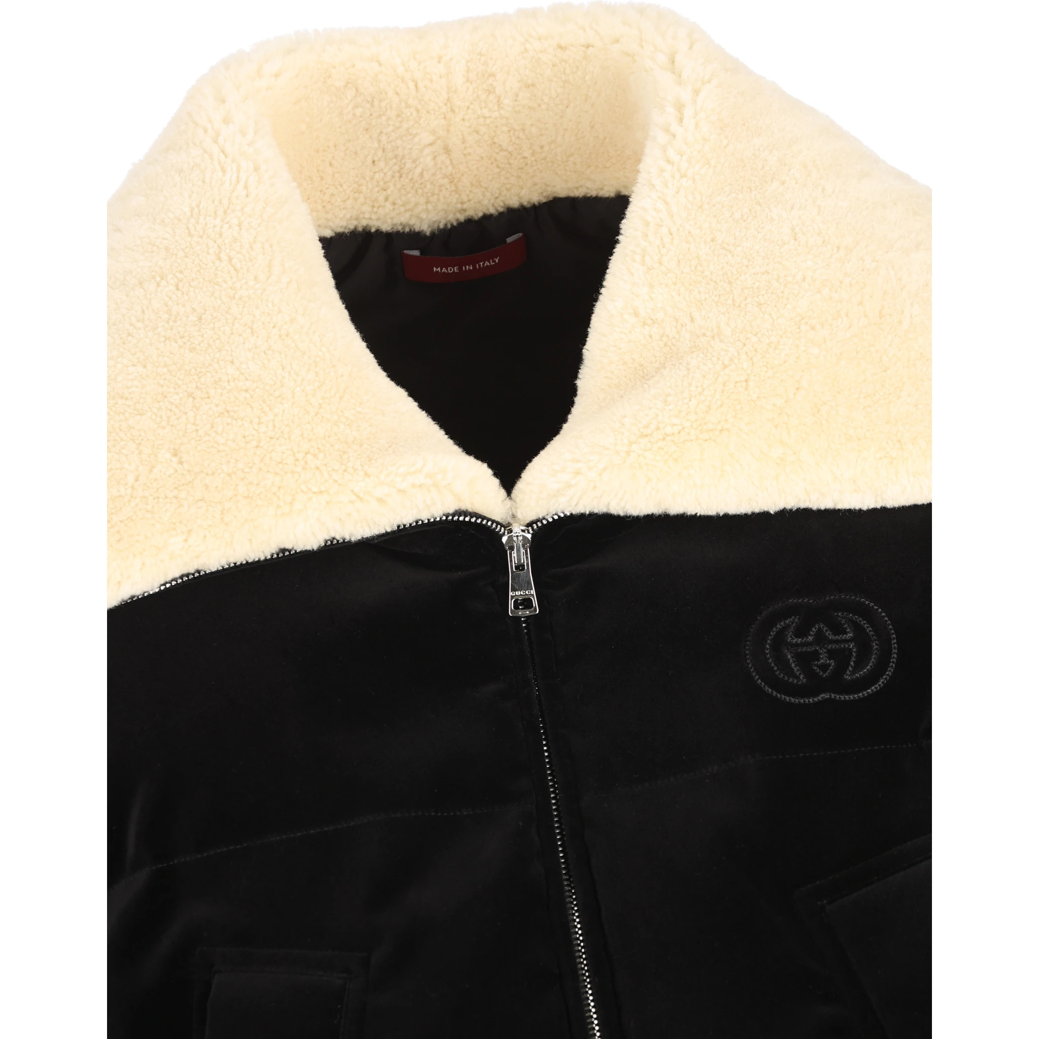 جاكيتات غوتشي سوداء