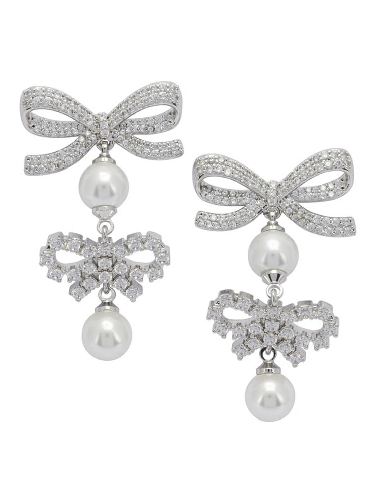 Earrings with bows and pearls