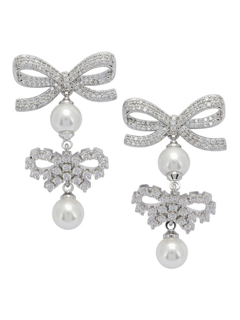 Earrings with bows and pearls