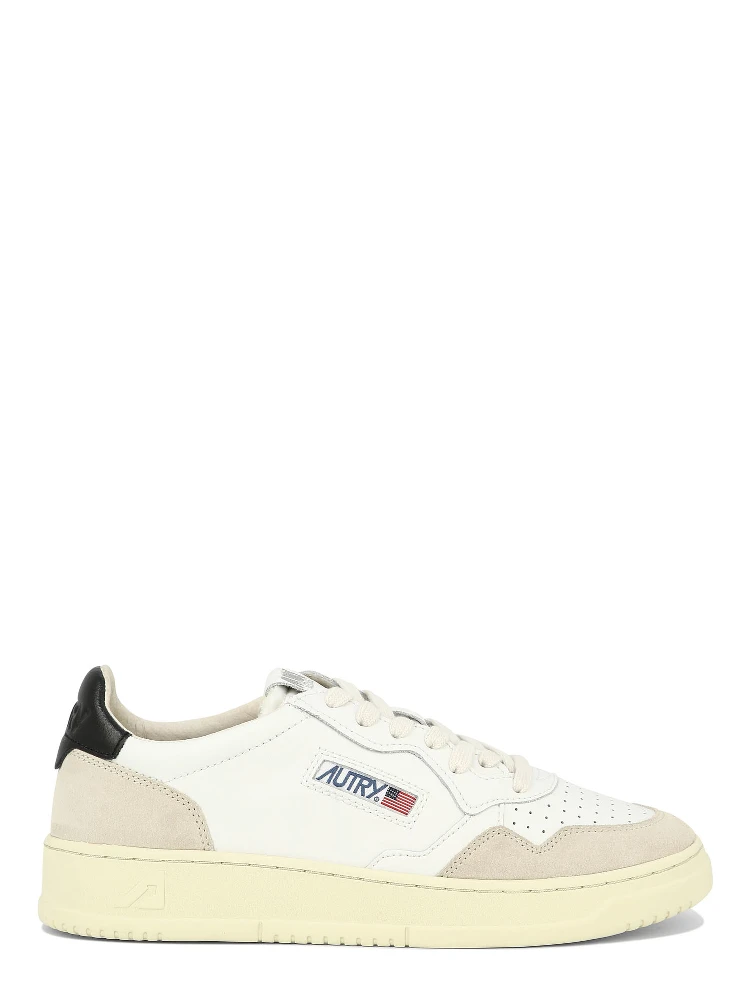 "Medalist Low" sneakers